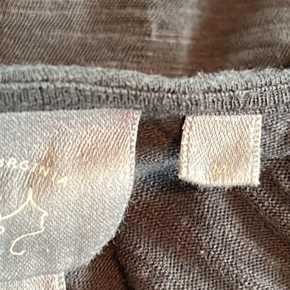 Anthro Vanessa Virginia Grey Textured Cotton Top w Deep, Embellished Neckline - Picture 6 of 11